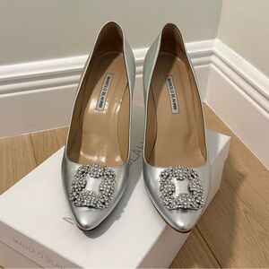 Manolo Blahnik Hangisi 90mm Silver Leather Crystal Buckle Pumps Size 41